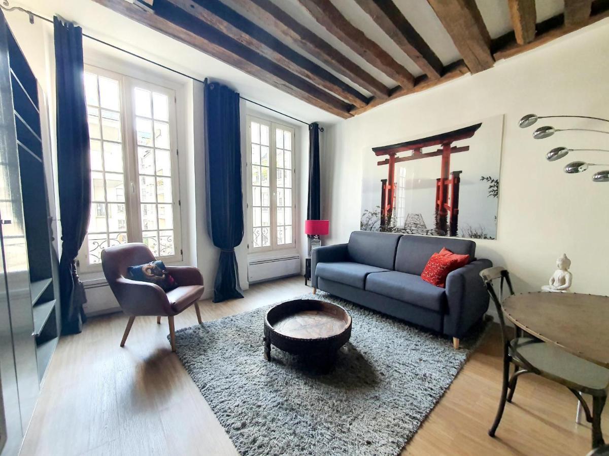 Appartement Couleur St Martin à Paris Extérieur photo