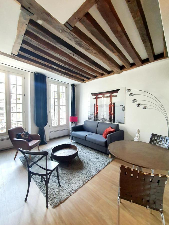 Appartement Couleur St Martin à Paris Extérieur photo
